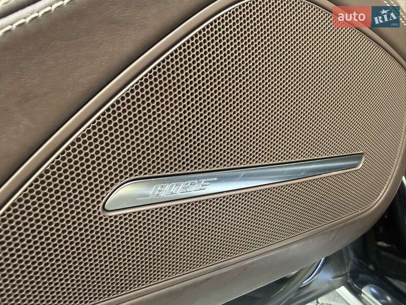 Седан Audi A8 2012 в Одессе