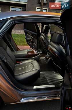 Седан Audi A8 2013 в Одессе