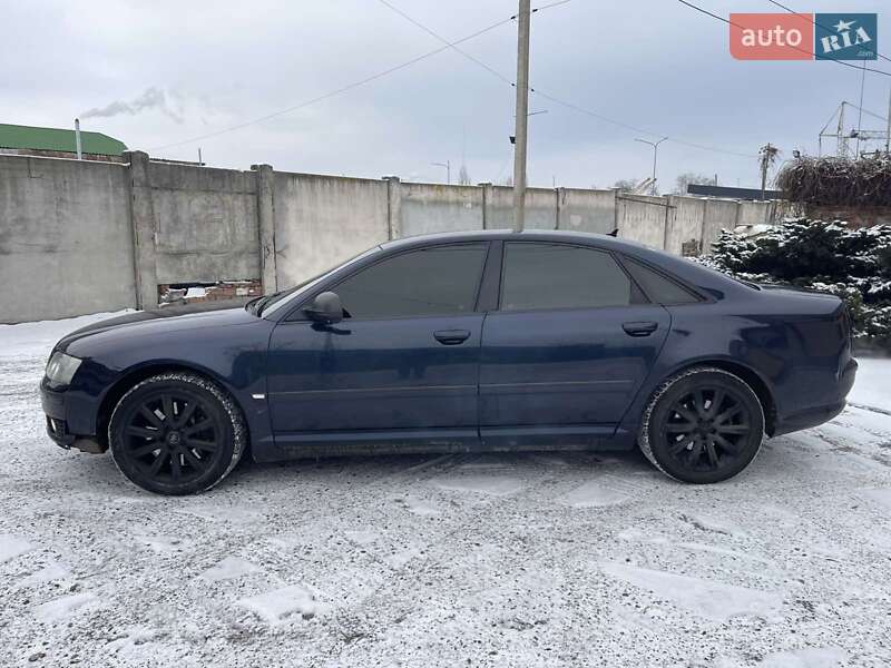 Седан Audi A8 2004 в Полтаве