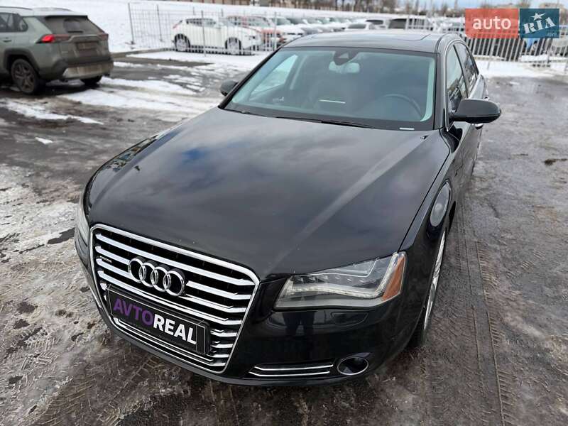Седан Audi A8 2012 в Кривом Роге
