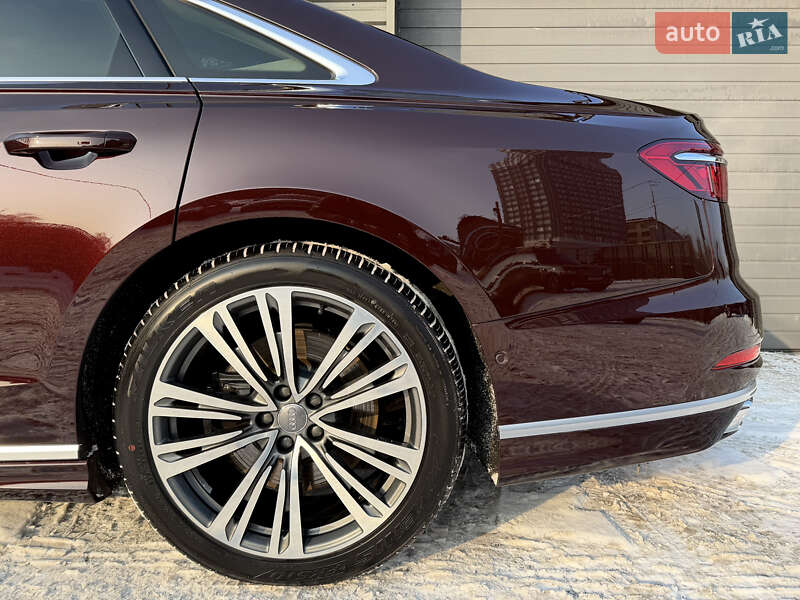 Седан Audi A8 2020 в Киеве