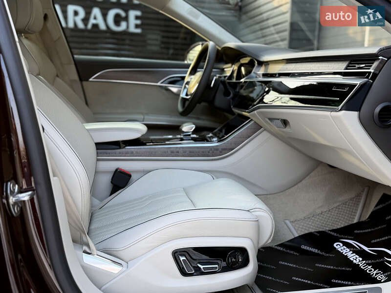 Седан Audi A8 2020 в Киеве