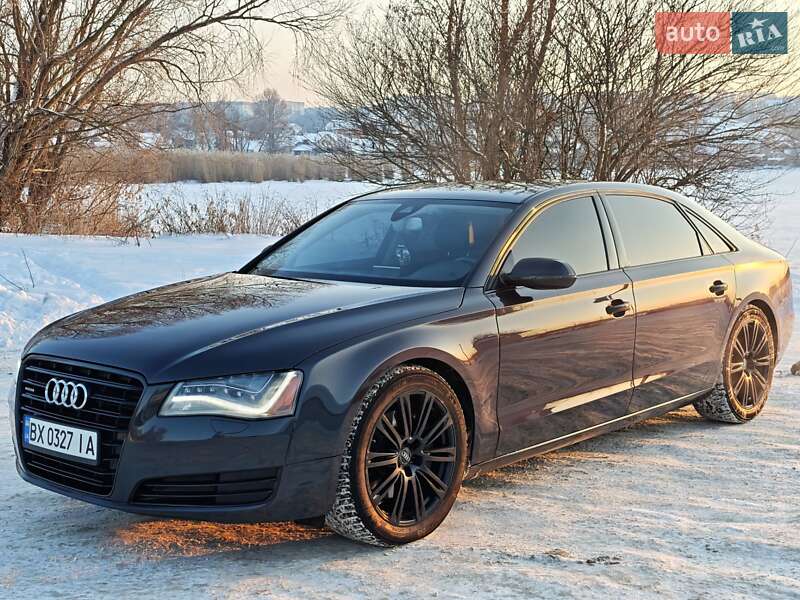 Седан Audi A8 2013 в Житомире