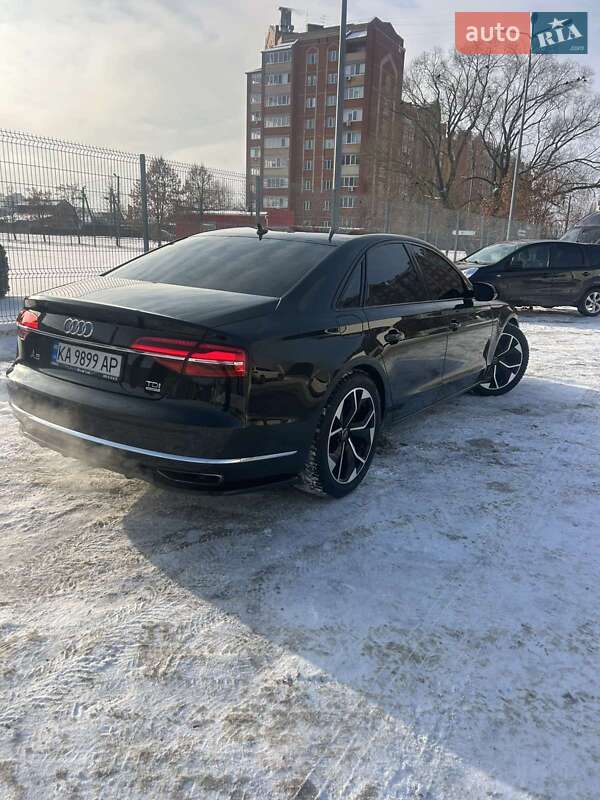 Седан Audi A8 2014 в Киеве