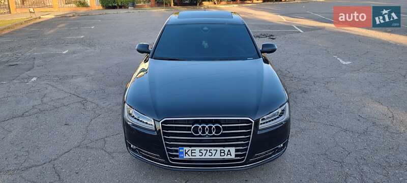 Седан Audi A8 2014 в Кривому Розі