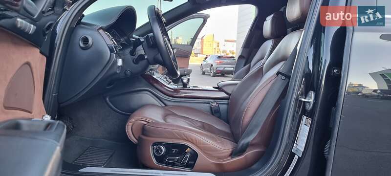 Седан Audi A8 2014 в Кривому Розі