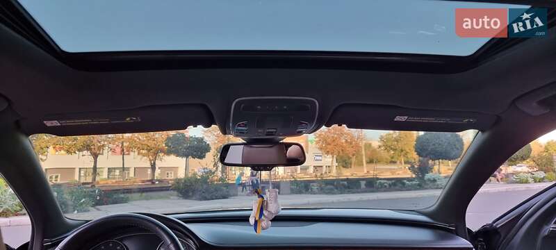 Седан Audi A8 2014 в Кривому Розі