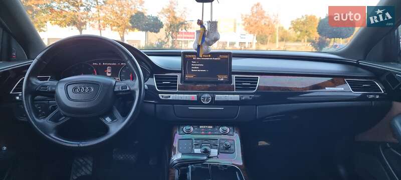Седан Audi A8 2014 в Кривому Розі