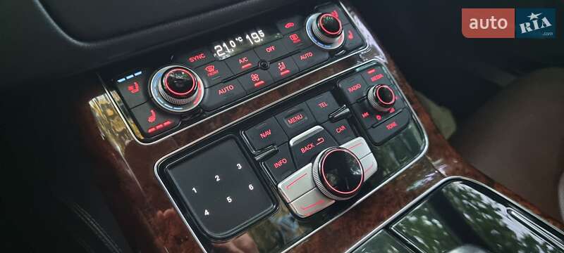 Седан Audi A8 2014 в Кривому Розі