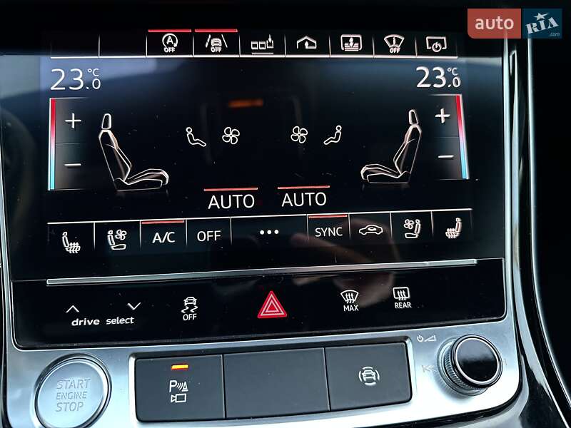 Седан Audi A8 2019 в Киеве