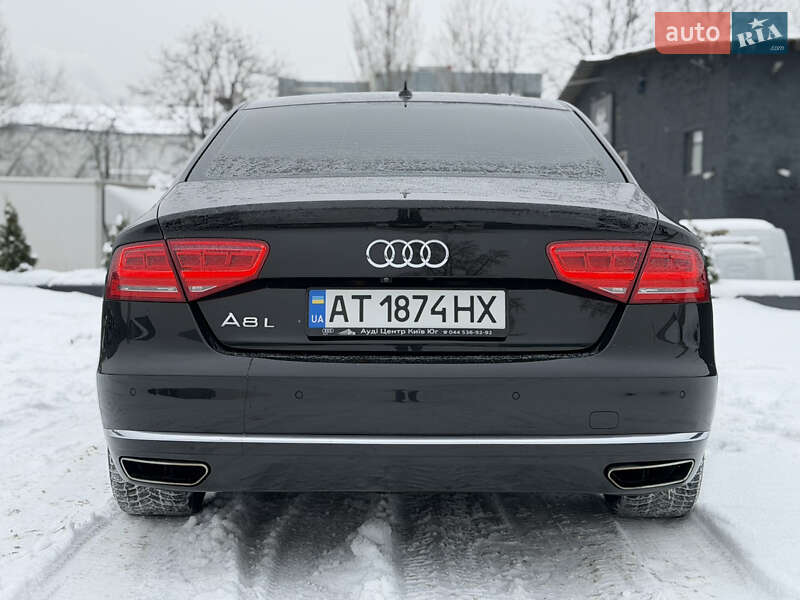 Седан Audi A8 2012 в Киеве