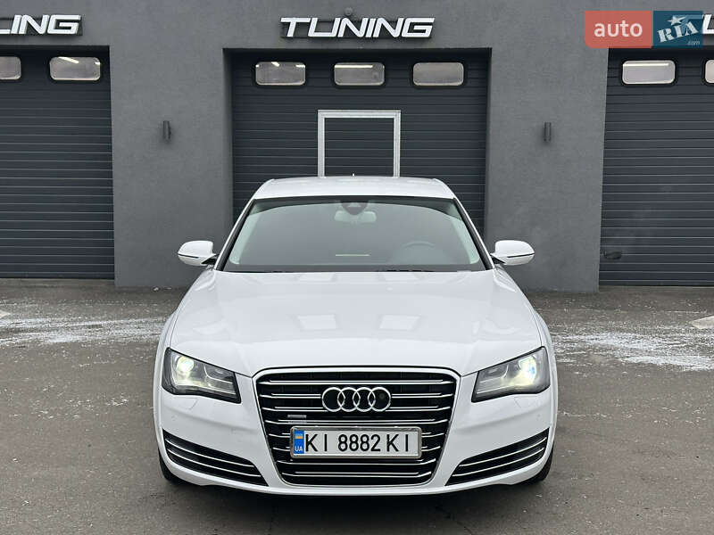 Седан Audi A8 2011 в Києві фото Седан Audi A8 2011 в Києві
