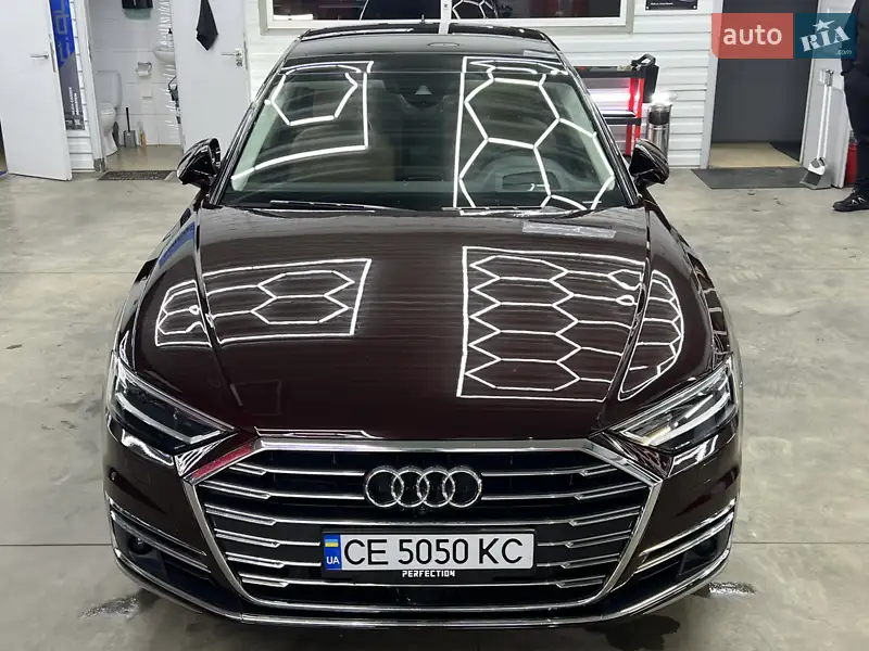 Audi A8 2018 VIN WAU8DAF82KN009487 фото оголошення 9 з 107