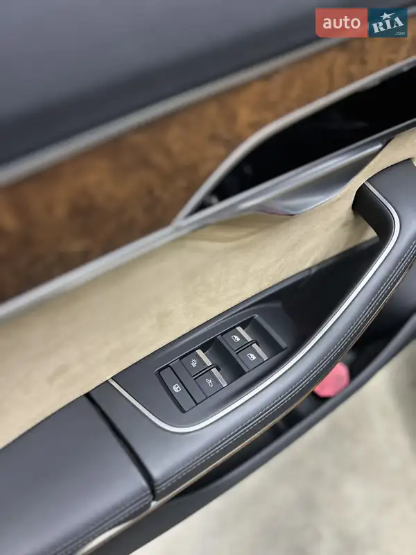 Audi A8 2018 VIN WAU8DAF82KN009487 фото оголошення 24 з 107