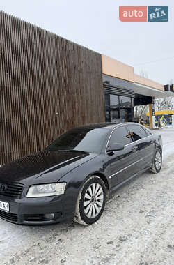 Седан Audi A8 2005 в Днепре