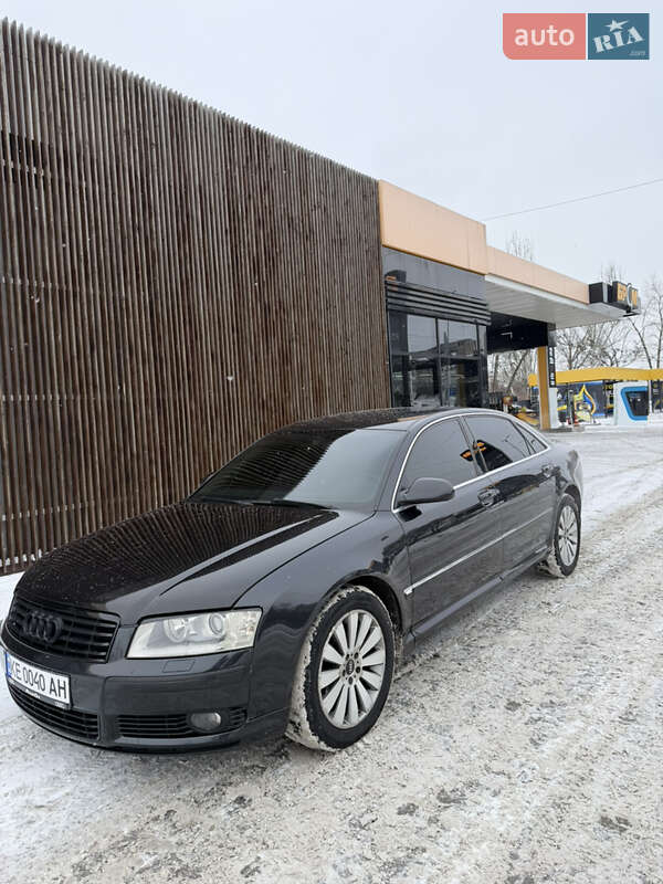 Audi A8 2005