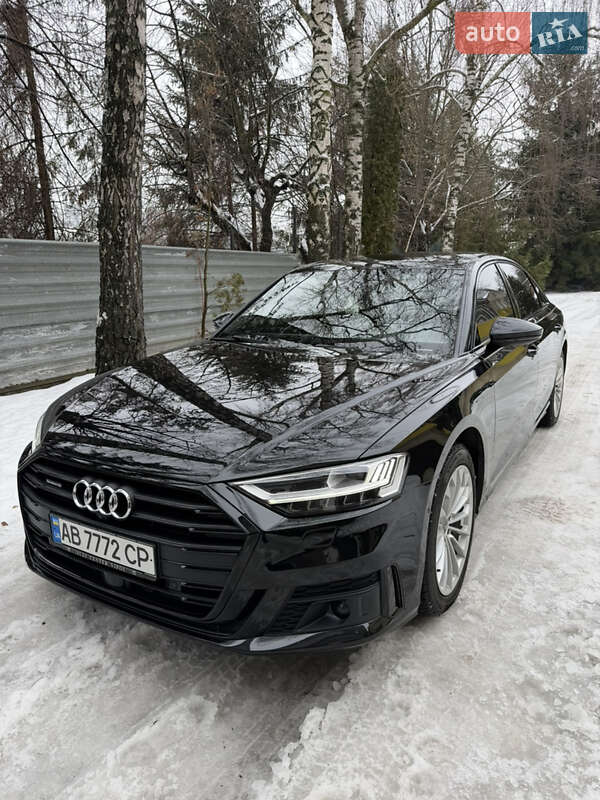 Седан Audi A8 2021 в Виннице