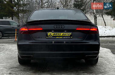 Седан Audi A8 2015 в Львове