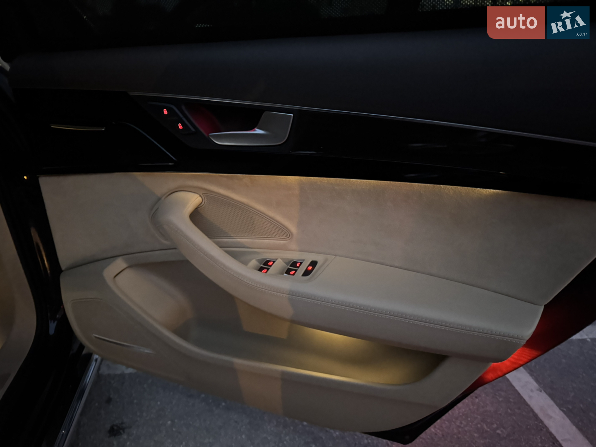 2015 Audi A8 - мініатюра 31