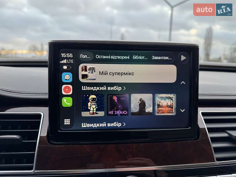 Седан Audi A8 2013 в Луцке