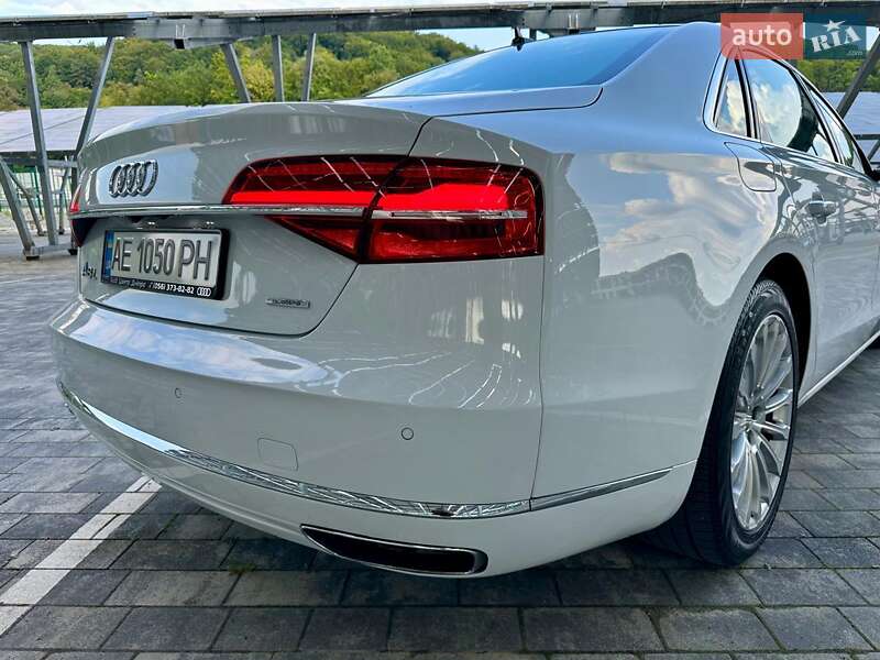 Седан Audi A8 2016 в Дніпрі фото 5 Седан Audi A8 2016 в Дніпрі