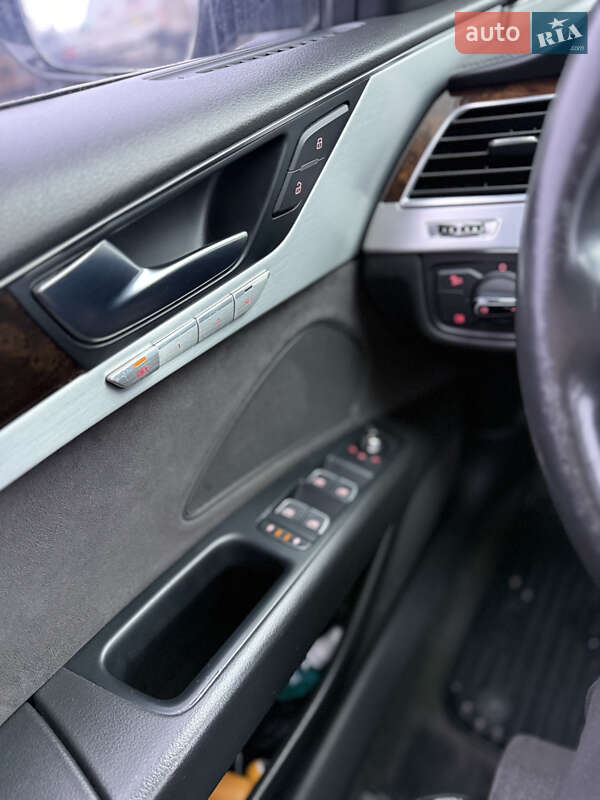 Седан Audi A8 2011 в Буске фото 16 Седан Audi A8 2011 в Буске