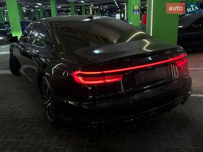 Седан Audi A8 2020 в Киеве