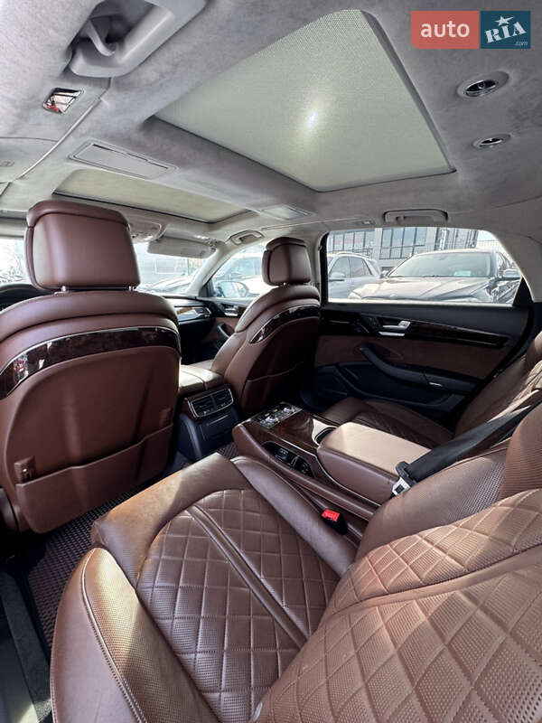 Седан Audi A8 2016 в Ивано-Франковске фото 33 Седан Audi A8 2016 в Ивано-Франковске