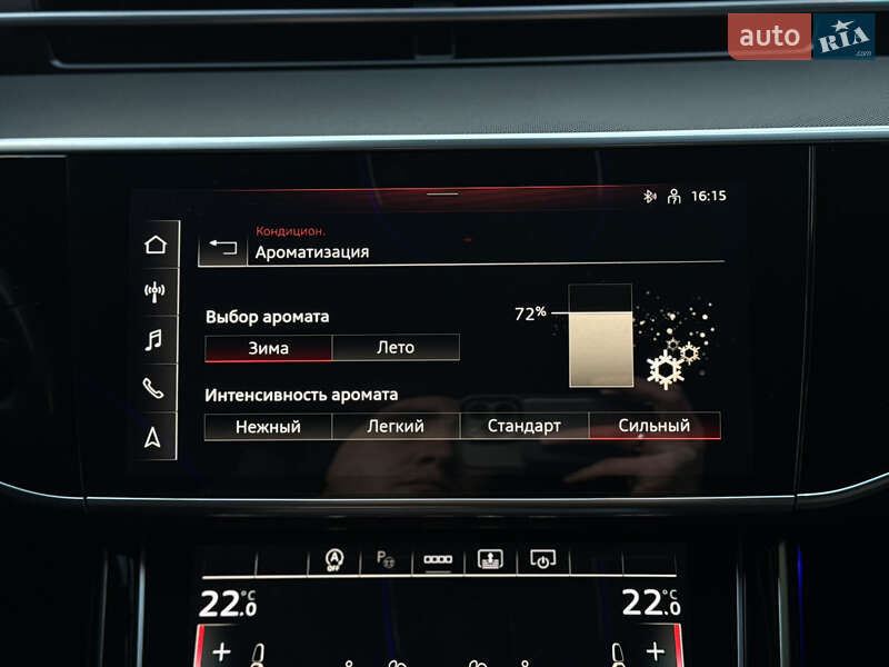 Седан Audi A8 2021 в Киеве