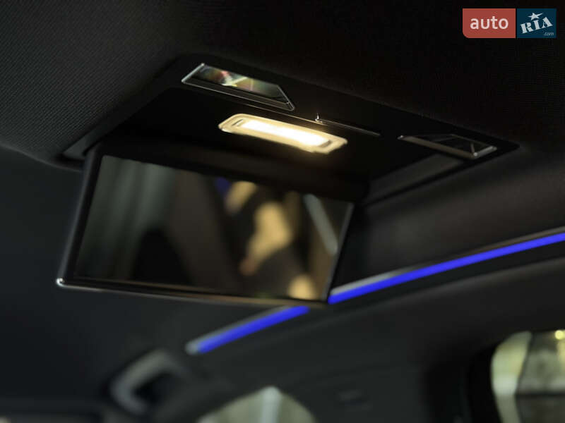 Седан Audi A8 2021 в Киеве