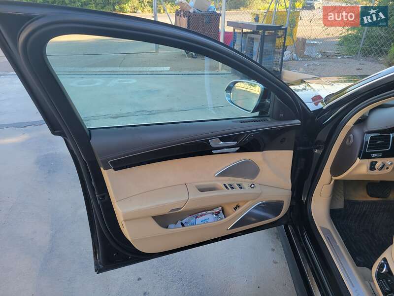 Седан Audi A8 2015 в Хмельницькому фото 3 Седан Audi A8 2015 в Хмельницькому