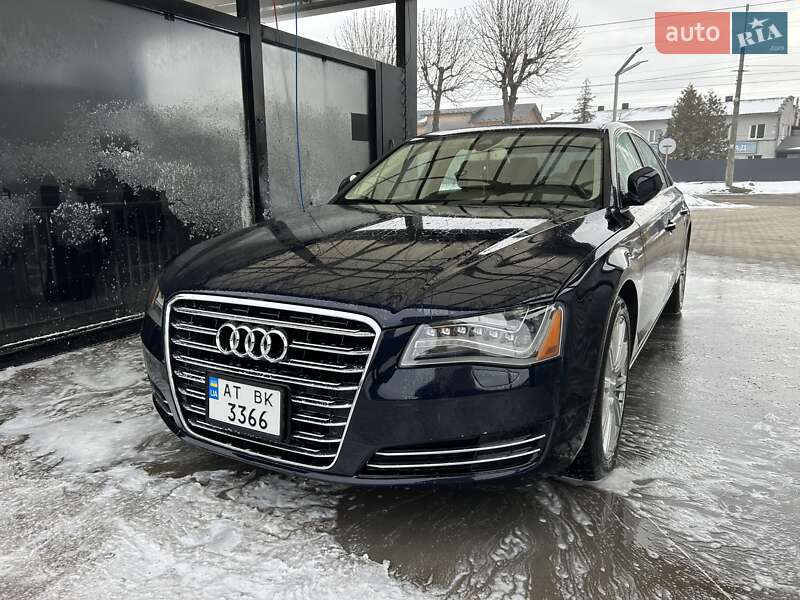 Audi A8 2012