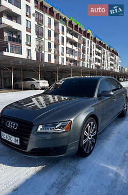 Седан Audi A8 2015 в Одесі