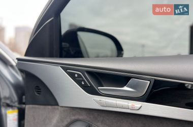 Седан Audi A8 2017 в Киеве