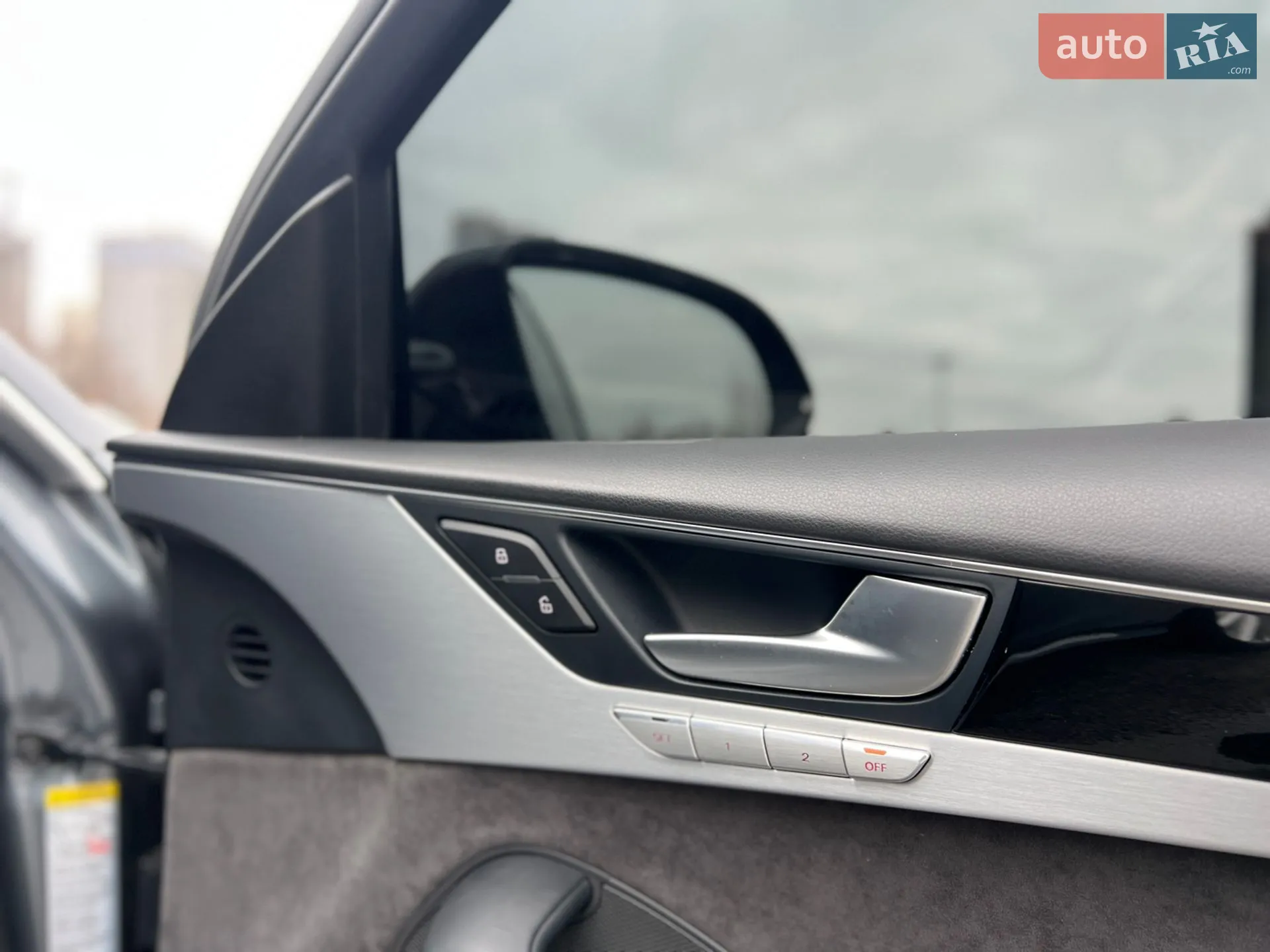 2017 Audi A8 - мініатюра 30