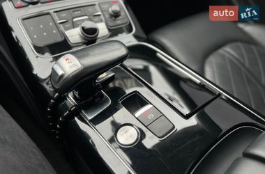 Седан Audi A8 2017 в Киеве