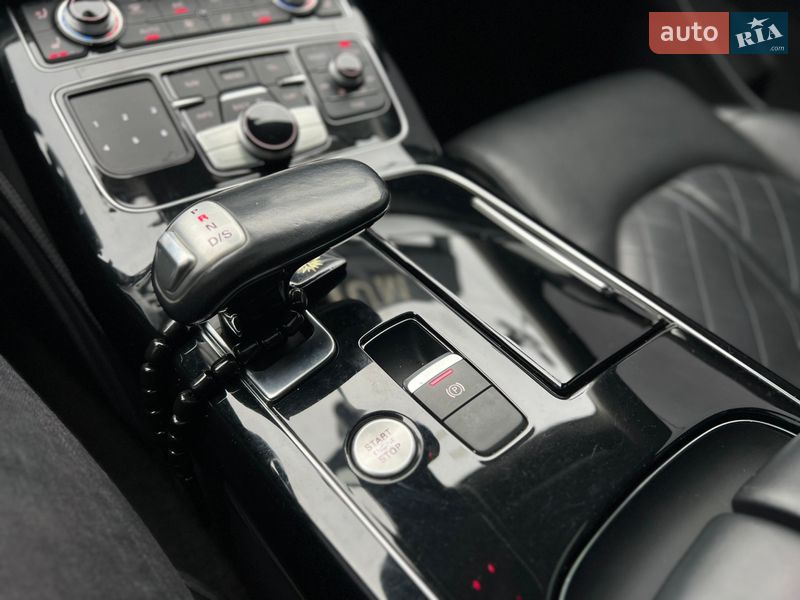 Седан Audi A8 2017 в Києві фото 41 Седан Audi A8 2017 в Києві