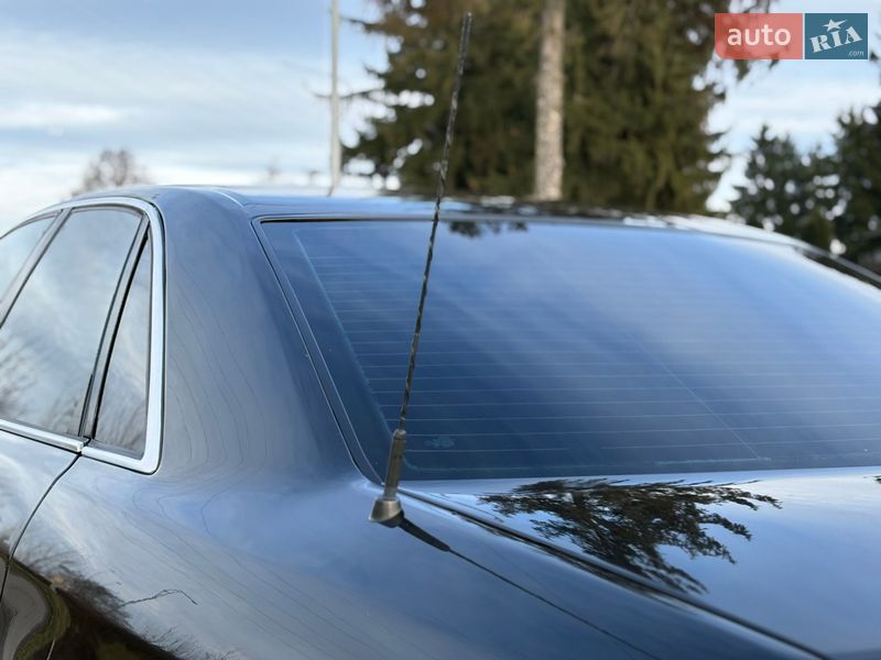 Седан Audi A8 2000 в Старокостянтинові