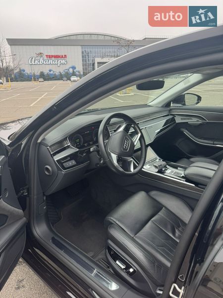 Седан Audi A8 2020 в Киеве