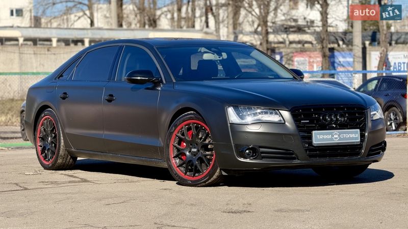 Седан Audi A8 2013 в Києві