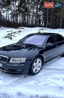 Седан Audi A8 2004 в Шишаках