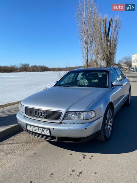 Седан Audi A8 1998 в Василькові