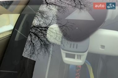Седан Audi A8 2012 в Киеве
