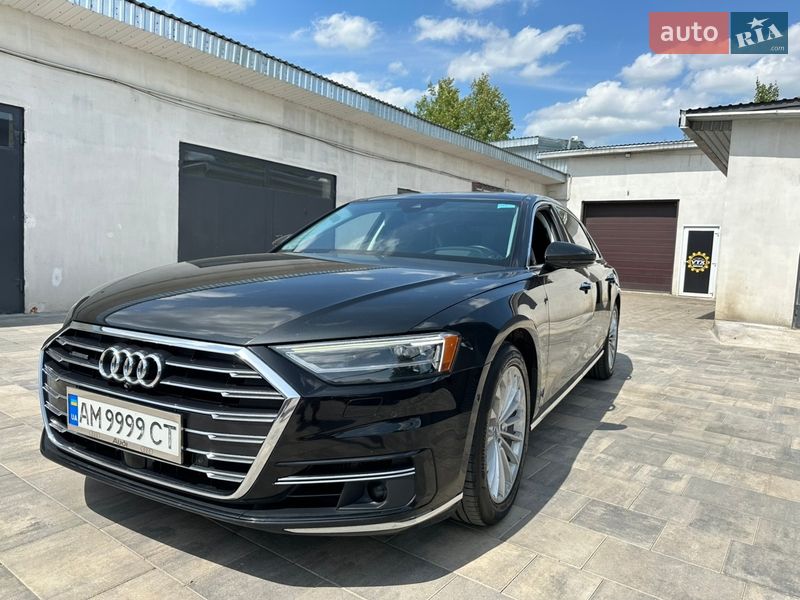 2018 Audi A8, VIN WAU8DAF83KN006517:plate — фото 1 (autoria)