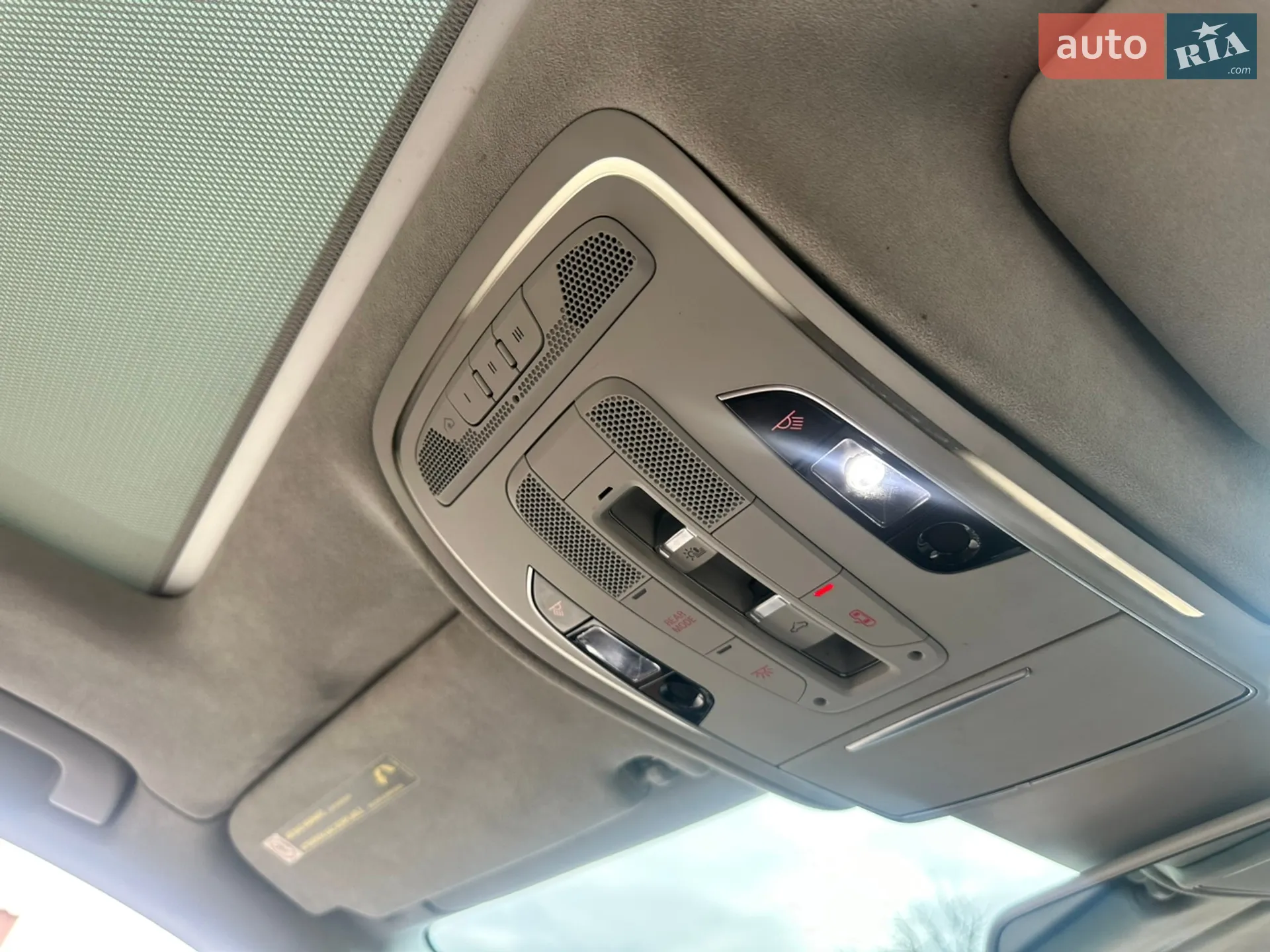 2016 Audi A8 - мініатюра 61