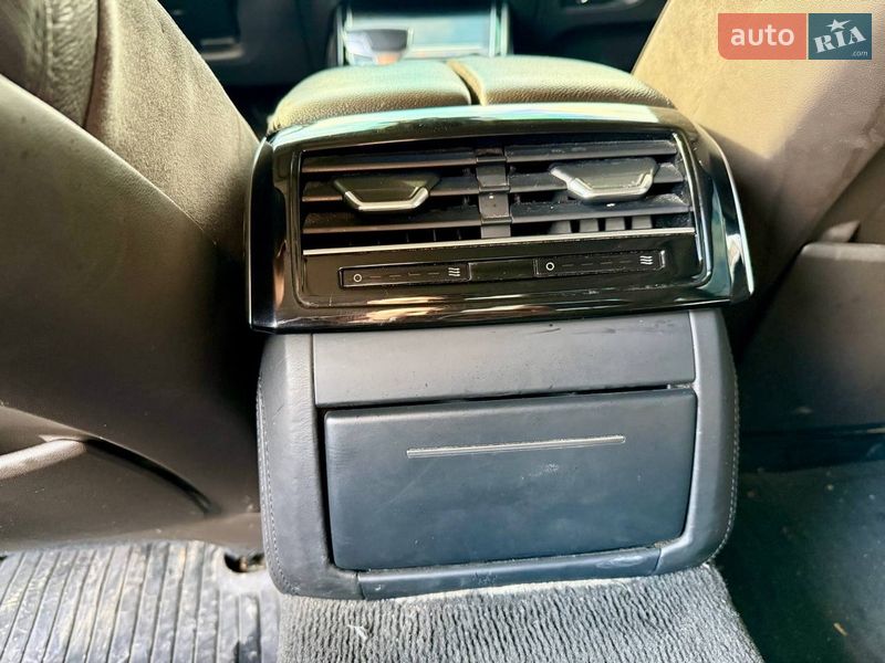 Седан Audi A8 2019 в Києві