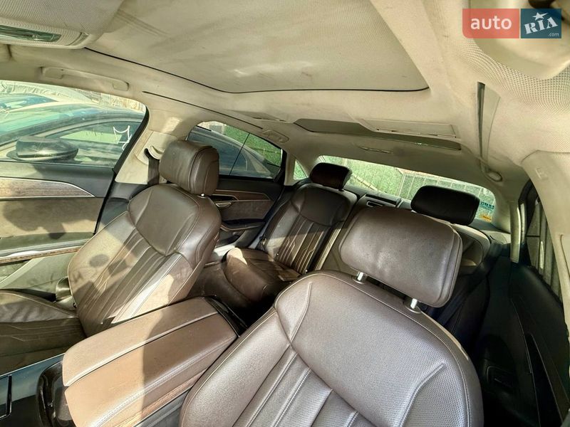 Седан Audi A8 2019 в Києві