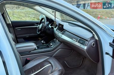 Седан Audi A8 2014 в Ужгороде