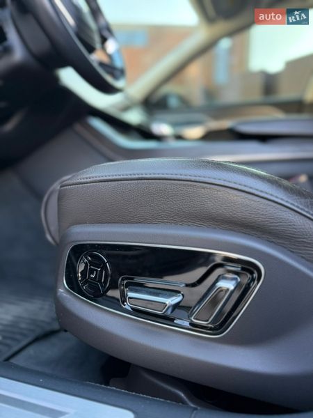 Седан Audi A8 2020 в Чернівцях