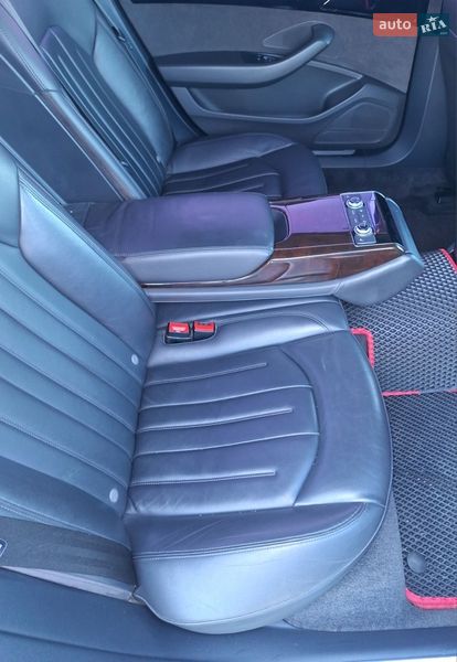 Седан Audi A8 2014 в Киеве